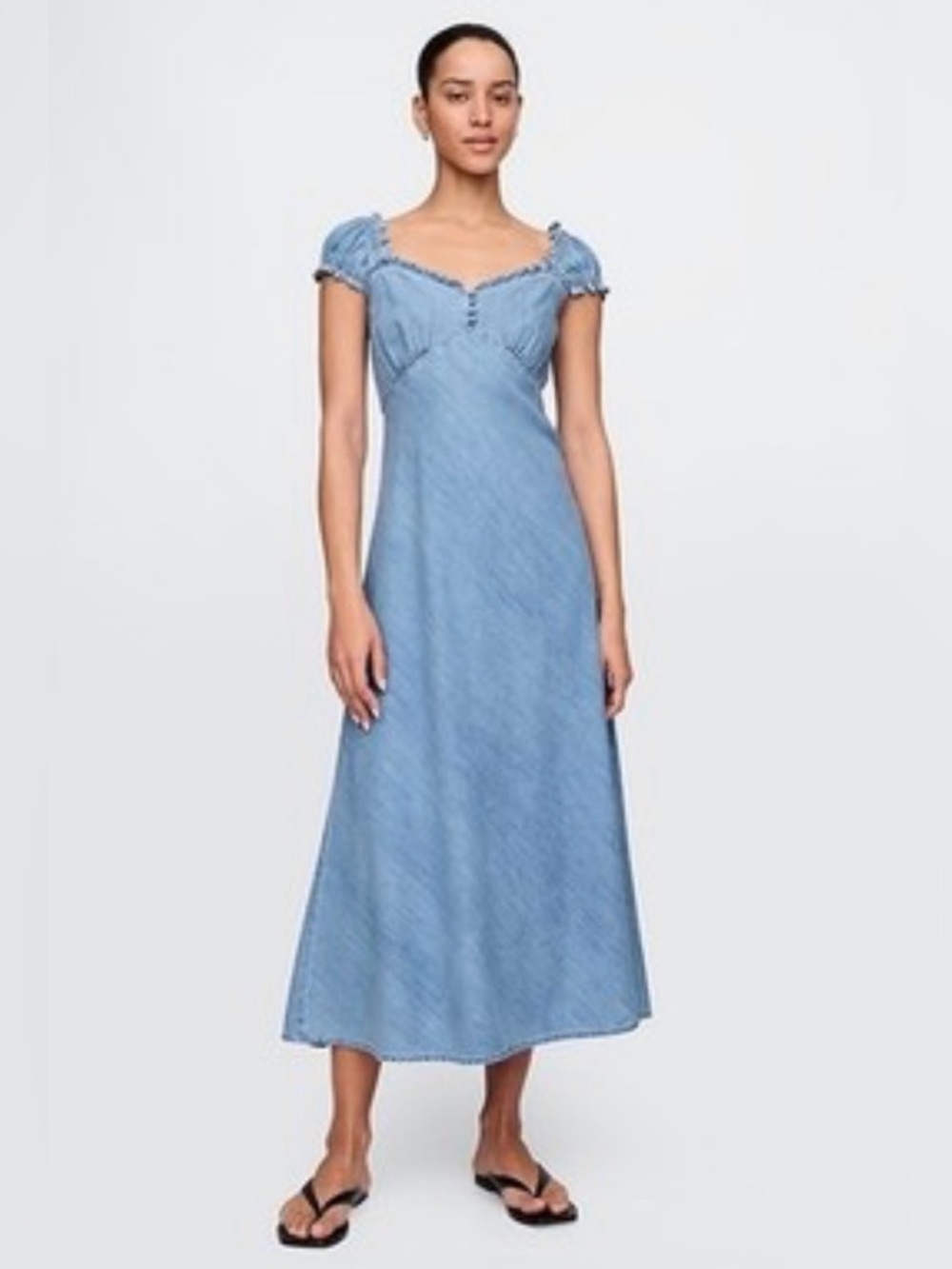 Gap Denim Chambray Maxi Dress Medium Wash Milkmaid Summer Empire Coastal Cruise